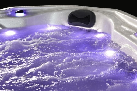 Гидромассажный спа-бассейн Sunrans SR805 Гидромассажный спа-бассейн Sunrans SR805