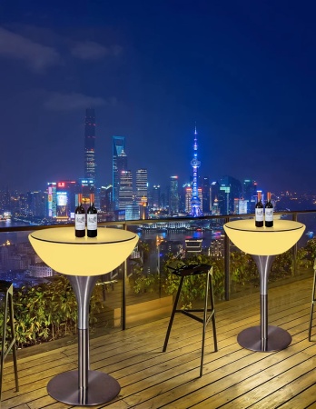 Комплект светящейся мебели Стол+2 стула V4 Комплект светящейся мебели Стол+2 стула V4